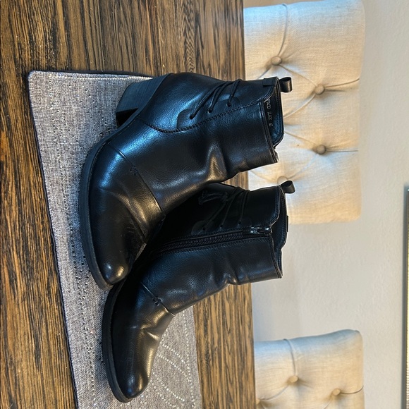 Elegant Black premium faux Leather Ankle Boots 2” heel with side zip opening - Picture 2 of 5